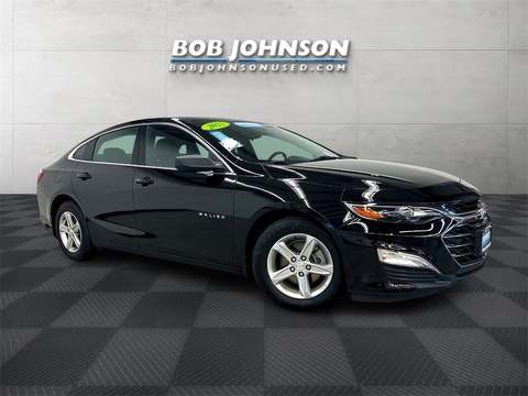 2022 Chevrolet Malibu.