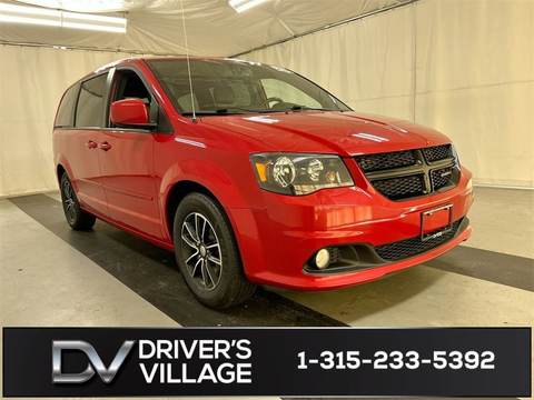 2016 Dodge Grand Caravan.