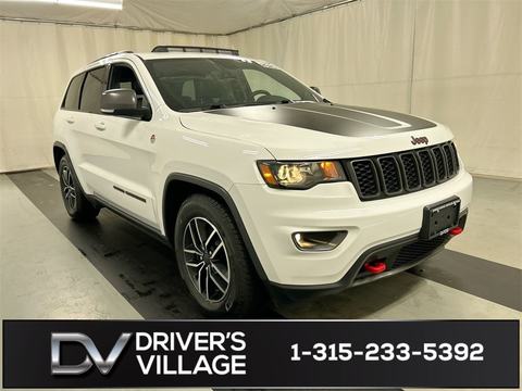 2020 Jeep Grand Cherokee.