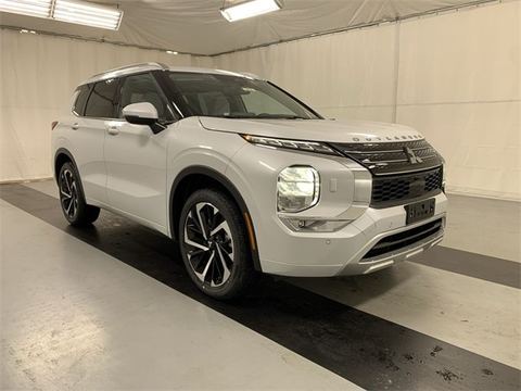 2023 Mitsubishi Outlander.
