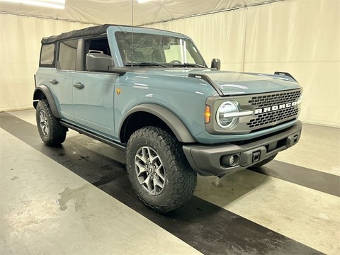 2022 Ford Bronco.