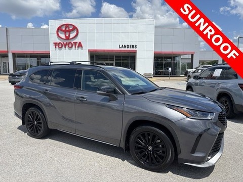 2023 Toyota Highlander.