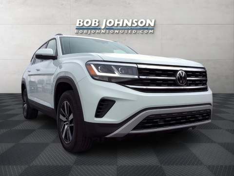 2022 Volkswagen Atlas.