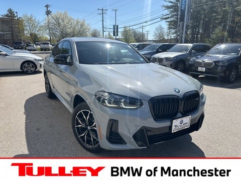 2023 BMW X4.