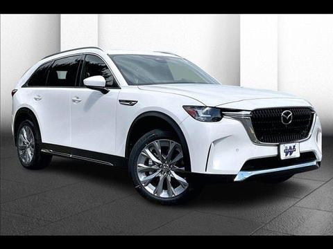 2025 Mazda CX-90.
