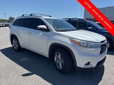 2015 Toyota Highlander.