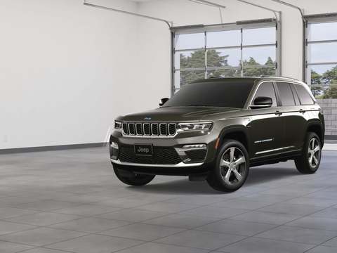 2024 Jeep Grand Cherokee.