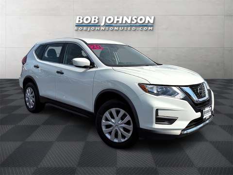 2020 Nissan Rogue.