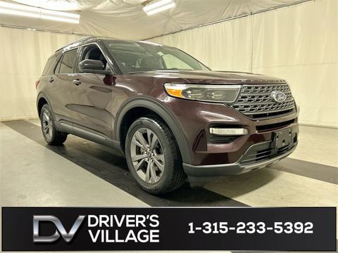 2022 Ford Explorer.