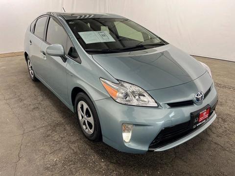 2014 Toyota Prius.