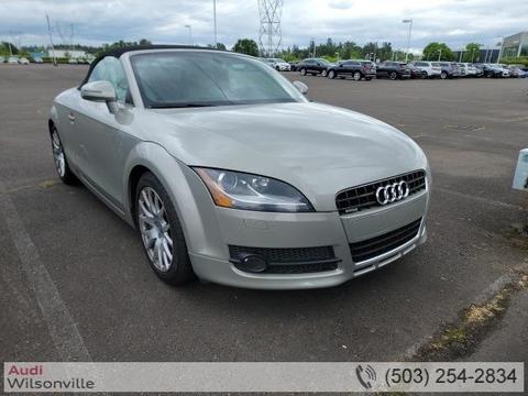 2009 Audi TT.