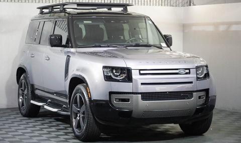 2023 Land Rover Defender.