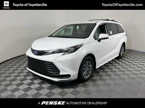 2025 Toyota Sienna.