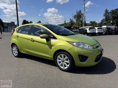 2013 Ford Fiesta.