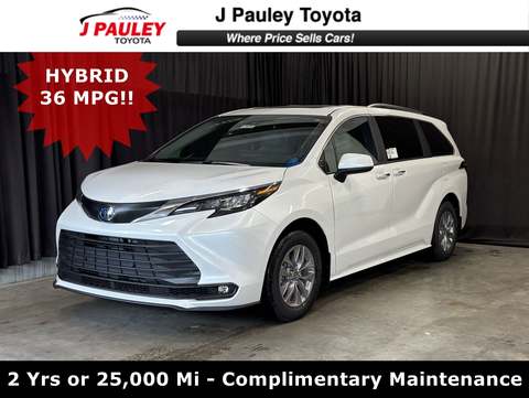 2025 Toyota Sienna.