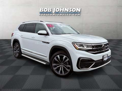 2022 Volkswagen Atlas.