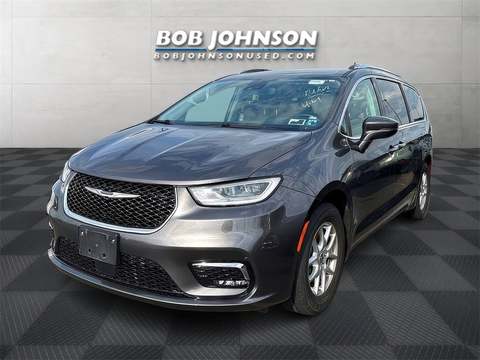 2021 Chrysler Pacifica.