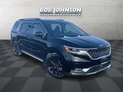 2022 Kia Carnival.