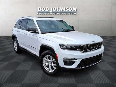 2023 Jeep Grand Cherokee.