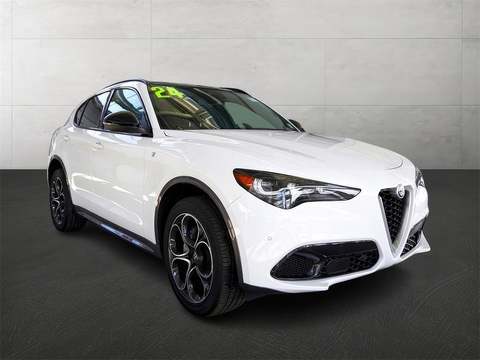 2024 Alfa Romeo Stelvio.