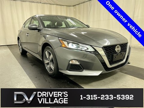 2022 Nissan Altima.