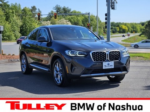 2025 BMW X4.