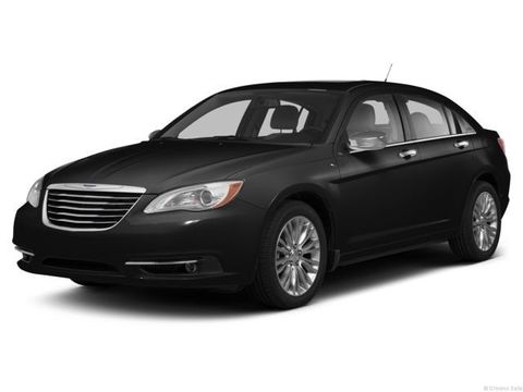 2013 Chrysler 200.