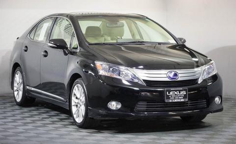 2010 Lexus HS.