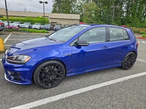 2016 Volkswagen Golf.