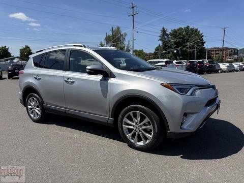 2018 Toyota RAV4.
