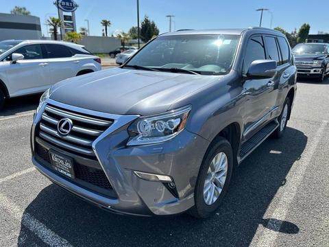 2016 Lexus GX.