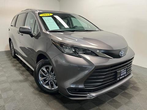 2024 Toyota Sienna.