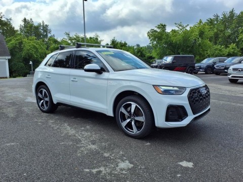 2022 Audi Q5.
