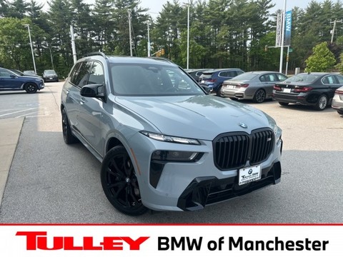 2025 BMW X7.