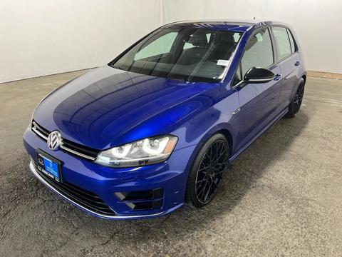 2016 Volkswagen Golf.
