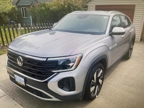 2024 Volkswagen Atlas.