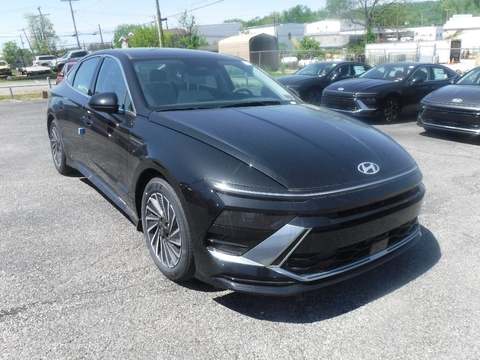 2025 Hyundai Sonata.