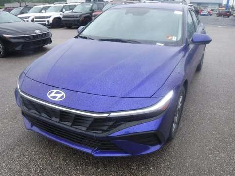 2025 Hyundai Elantra.