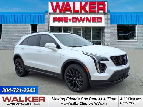 2023 Cadillac XT4.