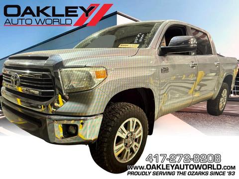 2016 Toyota Tundra.