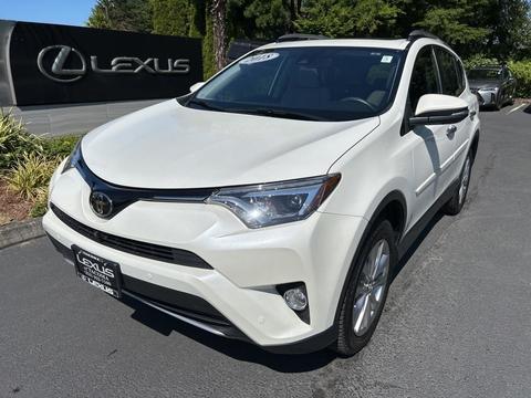 2018 Toyota RAV4.