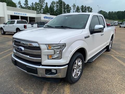 2016 Ford F-150.