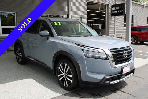 2023 Nissan Pathfinder.