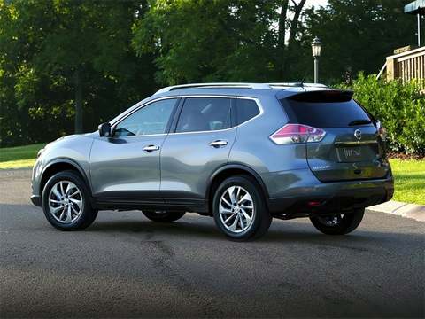 2016 Nissan Rogue.