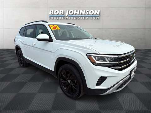 2023 Volkswagen Atlas.