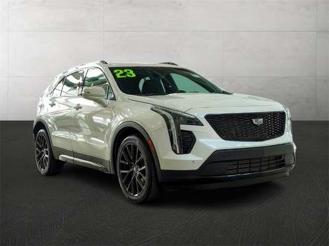 2023 Cadillac XT4.