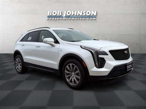 2022 Cadillac XT4.