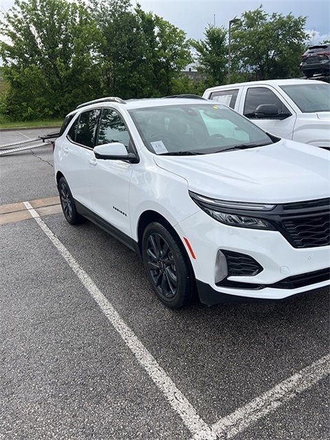 2024 Chevrolet Equinox.