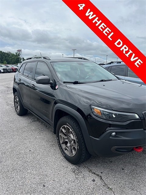 2020 Jeep Cherokee.