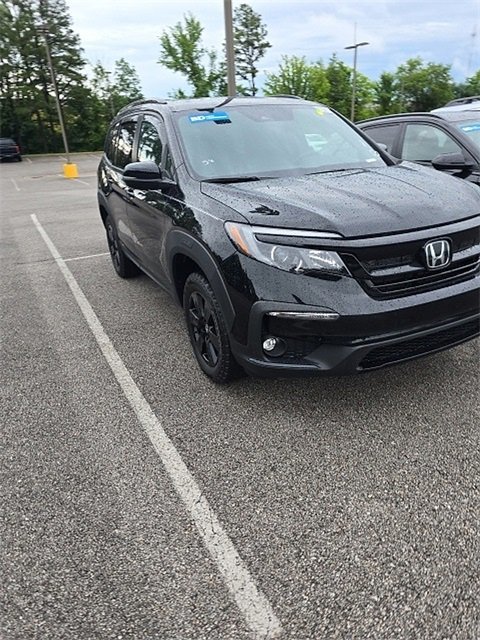2022 Honda Pilot.